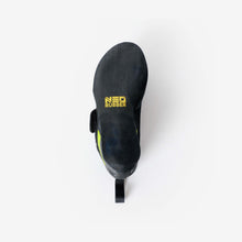 Load image into Gallery viewer, Butora Brava Knit - New Brava
